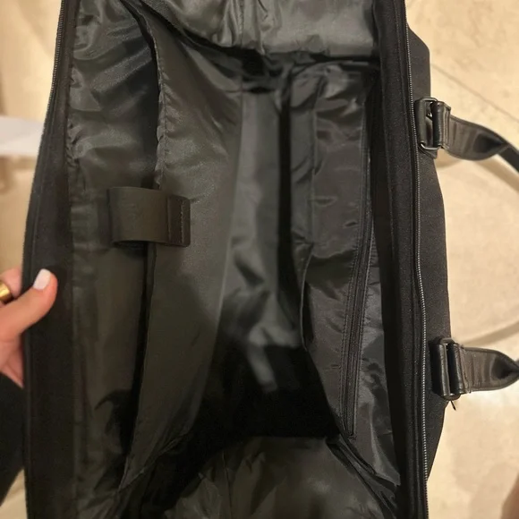 BEIS Weekender Bag - Picture 3 of 4